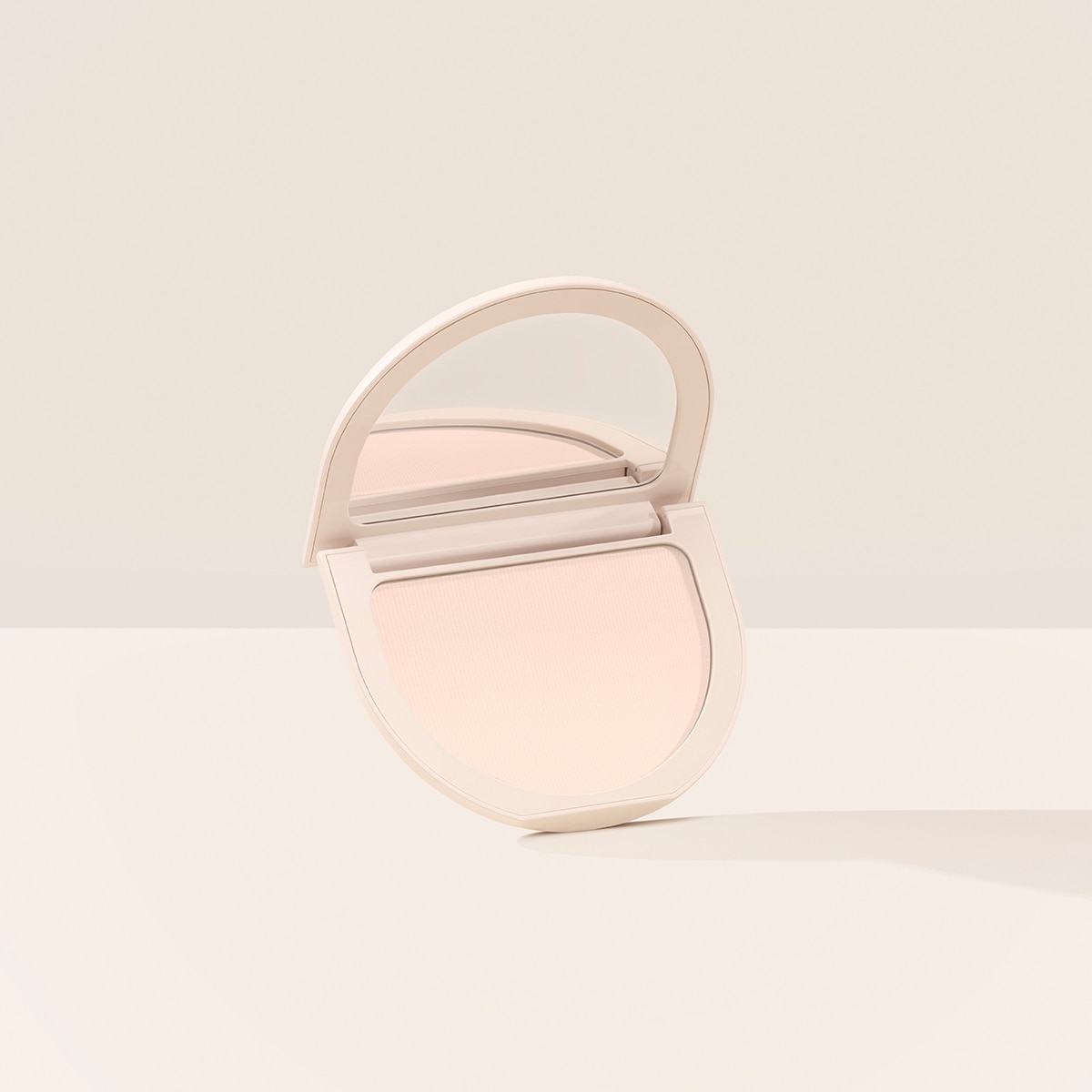 TRUE TO MYSELF TINTED PRESSED TALC-FREE FINISHING POWDER (POLVO FIJADOR PARA ROSTRO)